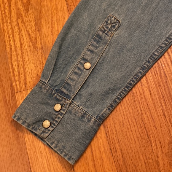 Eddie Bauer Denim LS - Picture 5 of 16
